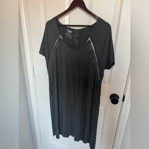 Frida mom labor and delivery gown